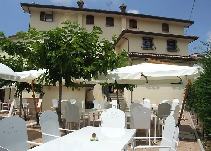 Del Viandante فندق مبيت وإفطار 3*