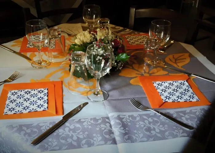 לינה וארוחת בוקר Del Viandante 3*